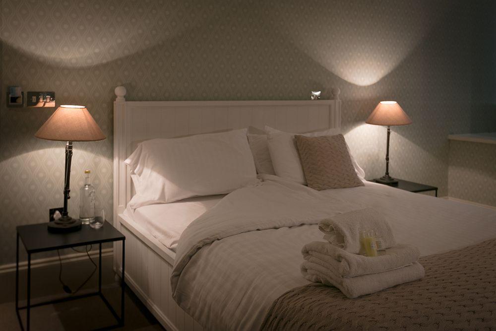 ロンドン ザ モルト ハウス フラム Bed & Breakfast エクステリア 写真