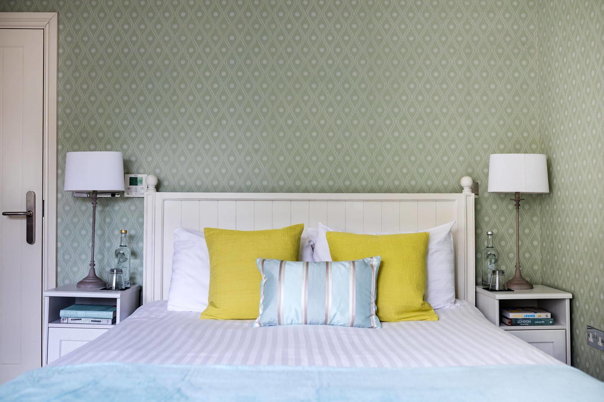ロンドン ザ モルト ハウス フラム Bed & Breakfast エクステリア 写真